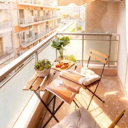 Citynest Balcony