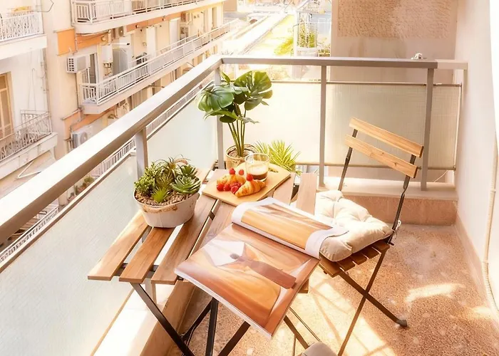 Citynest Balcony