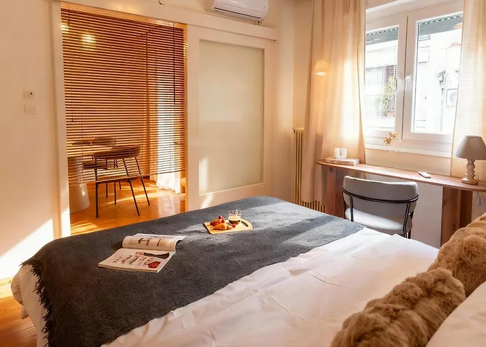 Citynest Balcony Apartment *